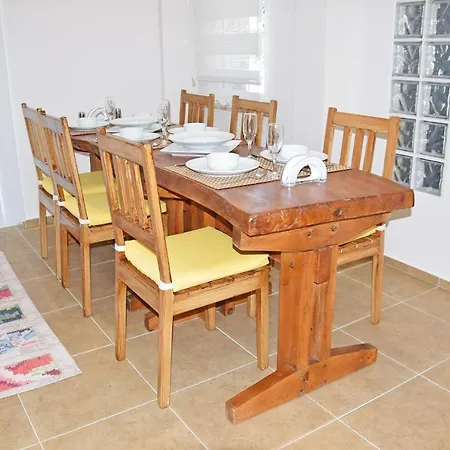 ヴィラ Brezza フェティエ